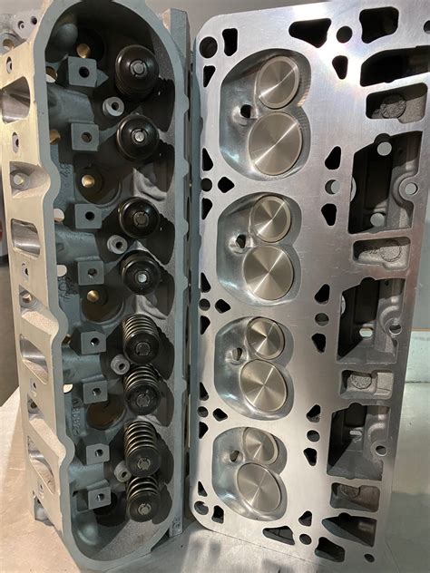 243 heads with sodium exhaust valves, which is typical for an L6 engine. . 243 vs 706 heads on lq4
